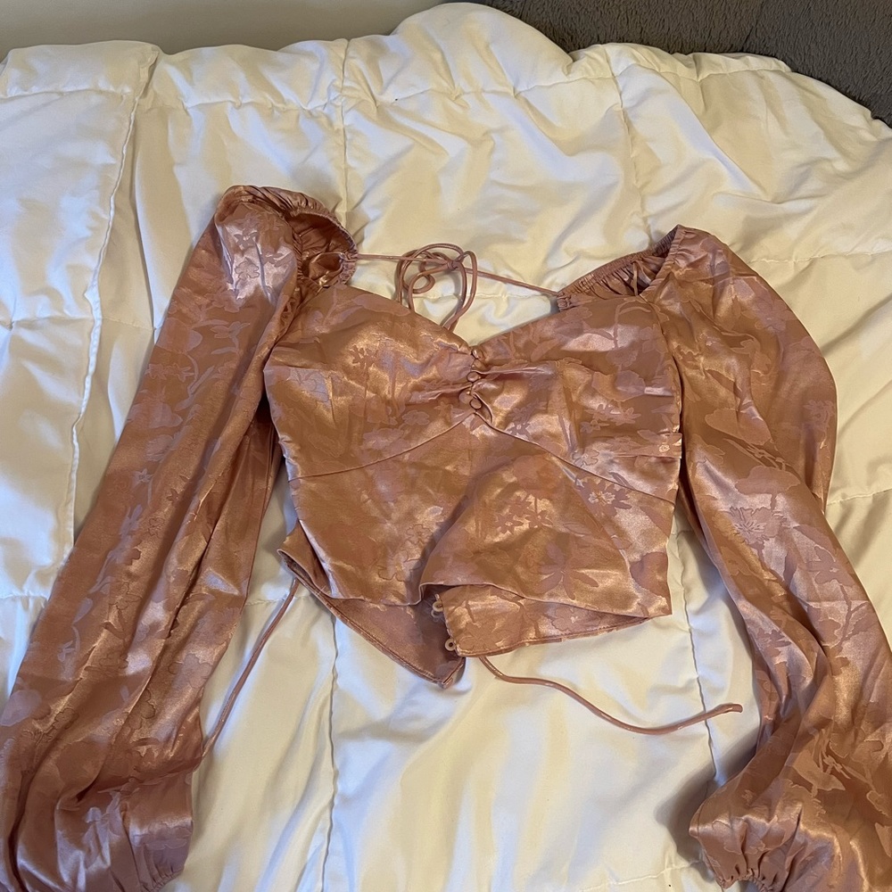 Pink blush long sleeve crop top